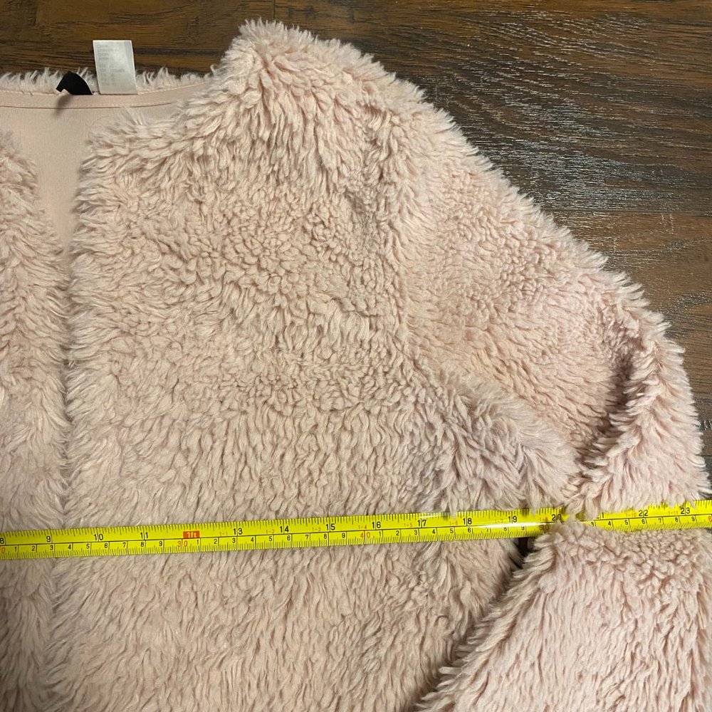 H&M Fuzzy Pink Jacket - Picture 4 of 10
